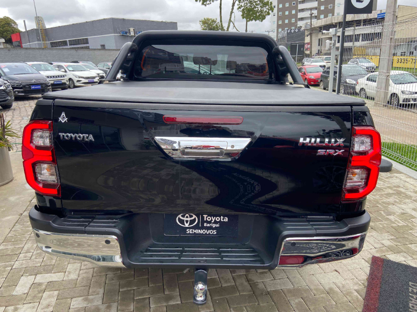 toyota hilux 2.8 d-4d turbo diesel cd srx 4x4 automatico 4p 2023