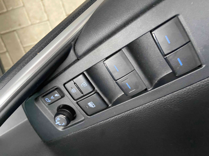 toyota corolla cross 2.0 vvt-ie flex xre direct shift 4p automatico 2024