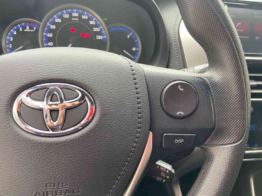 toyota yaris 1.5 16v flex xl plus connect multidrive 4p automatico 2022