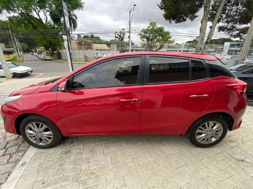 toyota yaris 1.5 16v flex xl plus connect multidrive 4p automatico 2022
