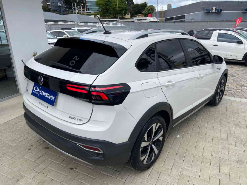 volkswagen nivus 1.0 200 tsi total flex highline automatico 4p 20214 volkswagen nivus 1.0 200 tsi total flex highline automatico 4p 20214