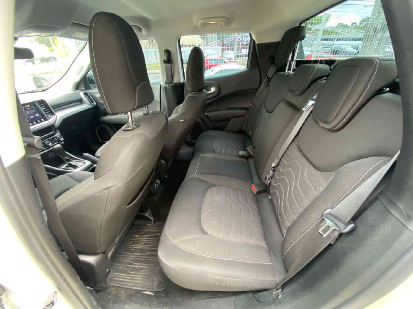 fiat toro 1.3 turbo 270 flex freedom at6 4p automatico 2024