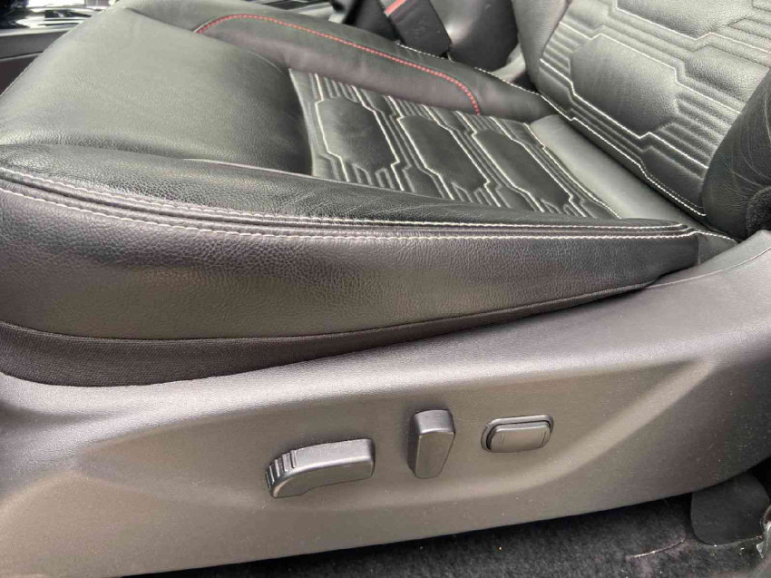 nissan frontier 2.3 16v turbo diesel pro4x cd 4x4 automatico 4p 202311 nissan frontier 2.3 16v turbo diesel pro4x cd 4x4 automatico 4p 202311