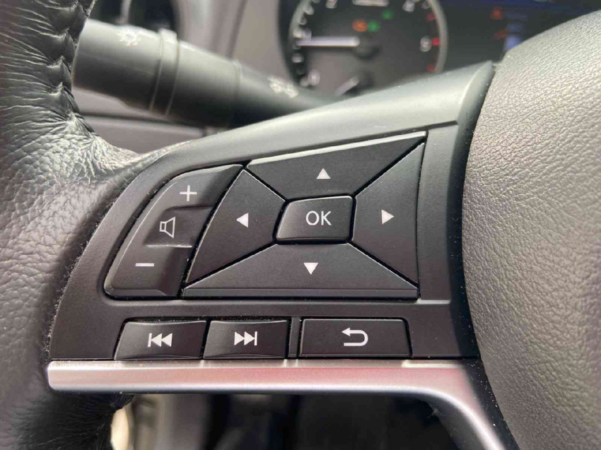 nissan frontier 2.3 16v turbo diesel pro4x cd 4x4 automatico 4p 202318 nissan frontier 2.3 16v turbo diesel pro4x cd 4x4 automatico 4p 202318