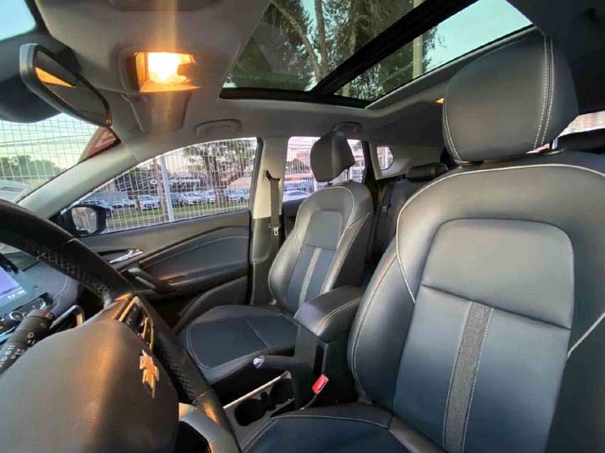 chevrolet tracker 1.2 turbo flex premier automatico 4p 20228 chevrolet tracker 1.2 turbo flex premier automatico 4p 20228