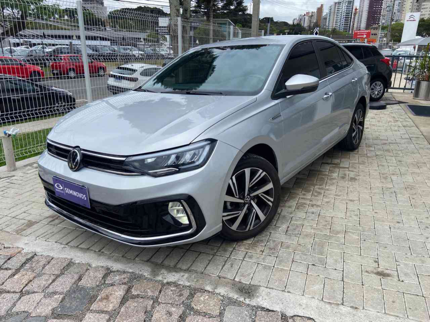 volkswagen virtus 1.0 200 tsi highline automatico flex 4p 2025