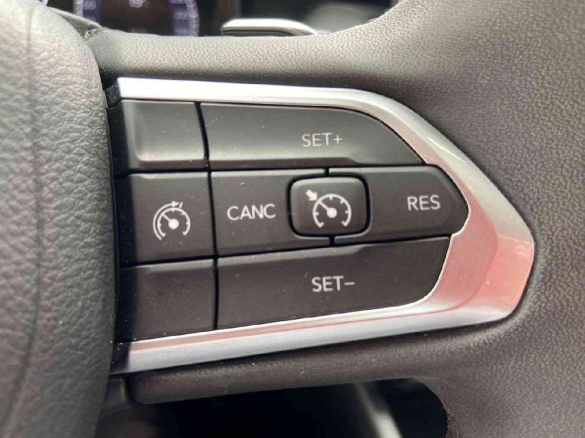 jeep compass 1.3 t270 turbo flex limited at6 4p automatico 202316 jeep compass 1.3 t270 turbo flex limited at6 4p automatico 202316