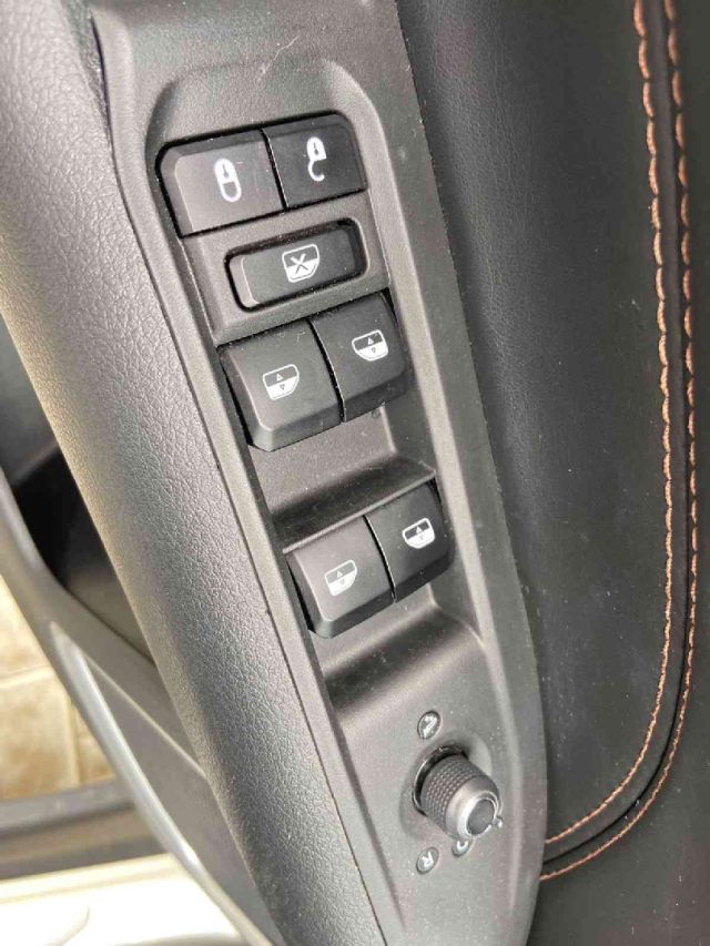 jeep compass 1.3 t270 turbo flex limited at6 4p automatico 202310 jeep compass 1.3 t270 turbo flex limited at6 4p automatico 202310