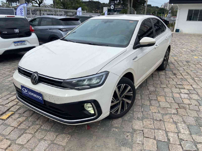 volkswagen virtus 1.0 200 tsi highline automatico flex 4p 2025