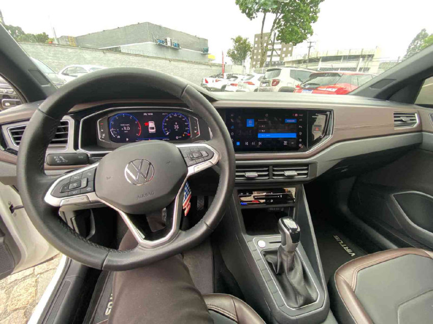 volkswagen virtus 1.0 200 tsi highline automatico flex 4p 202515