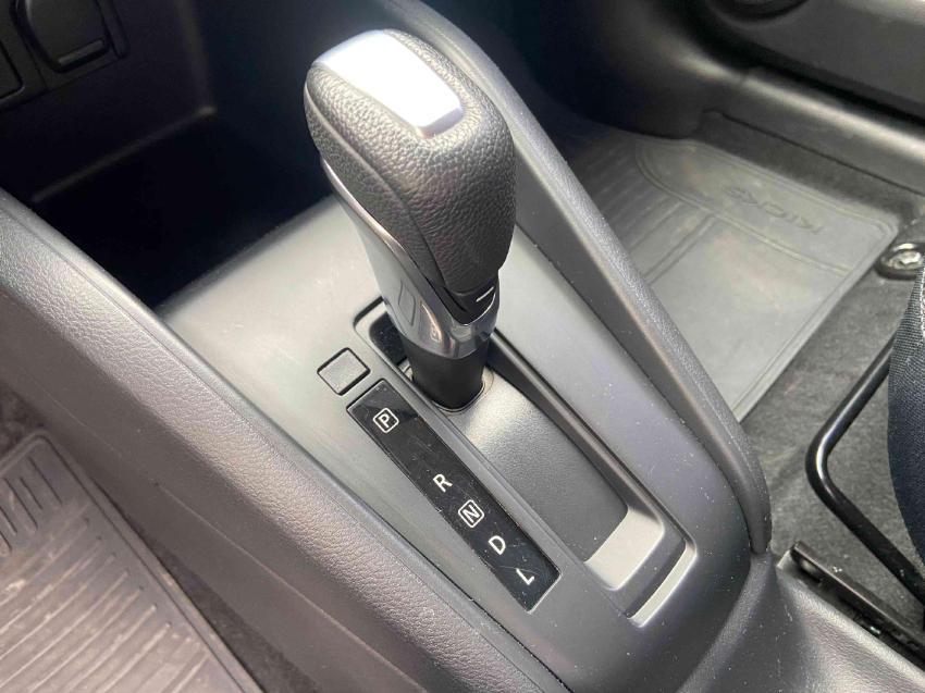 nissan kicks 1.6 16v flexstart sense xtronic flex 4p automatico 202410