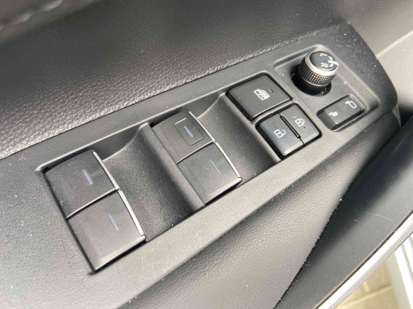 toyota corolla 2.0 vvt-ie flex xei direct shift 4p automatico 202311