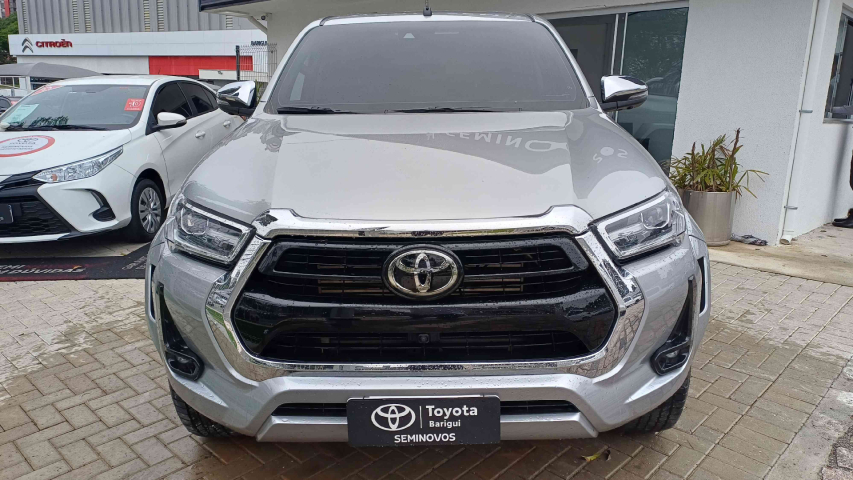 toyota hilux 2.8 d-4d turbo diesel cd srx plus 4x4 automatico 4p 20241