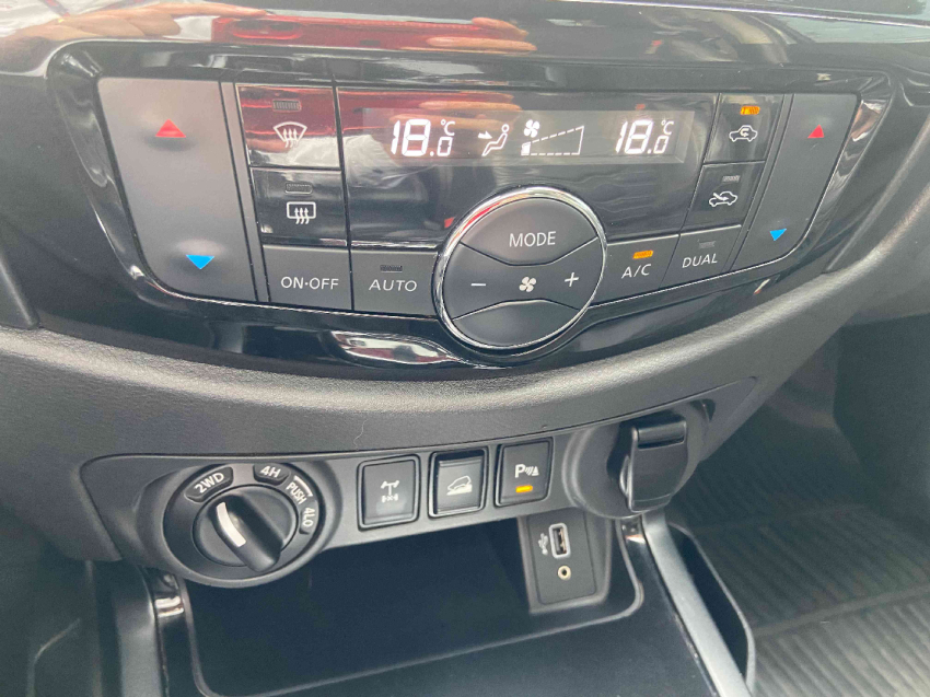 nissan frontier 2.3 16v turbo diesel pro4x cd 4x4 automatico 4p 202314