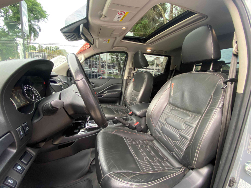 nissan frontier 2.3 16v turbo diesel pro4x cd 4x4 automatico 4p 202311