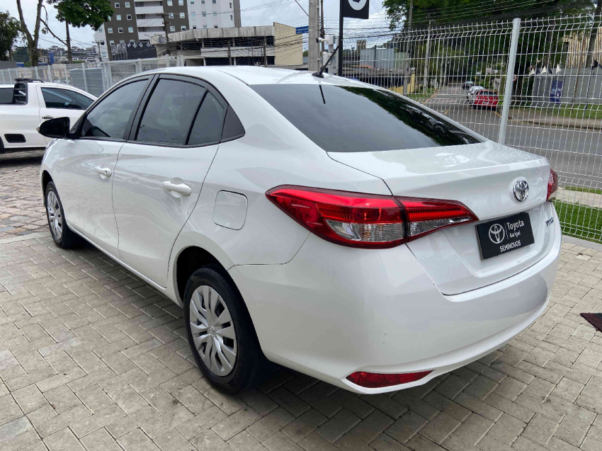 toyota yaris 1.5 16v flex sedan xl live multidrive 4p automatico 20236