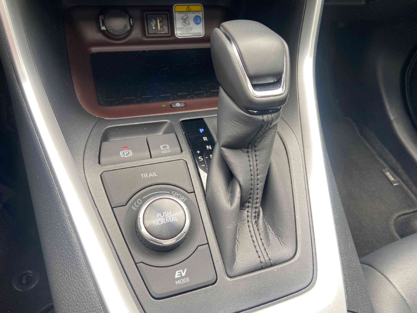 toyota rav4 2.5 vvt-ie hybrid sx connect awd cvt hibrido 4p automatico 202514