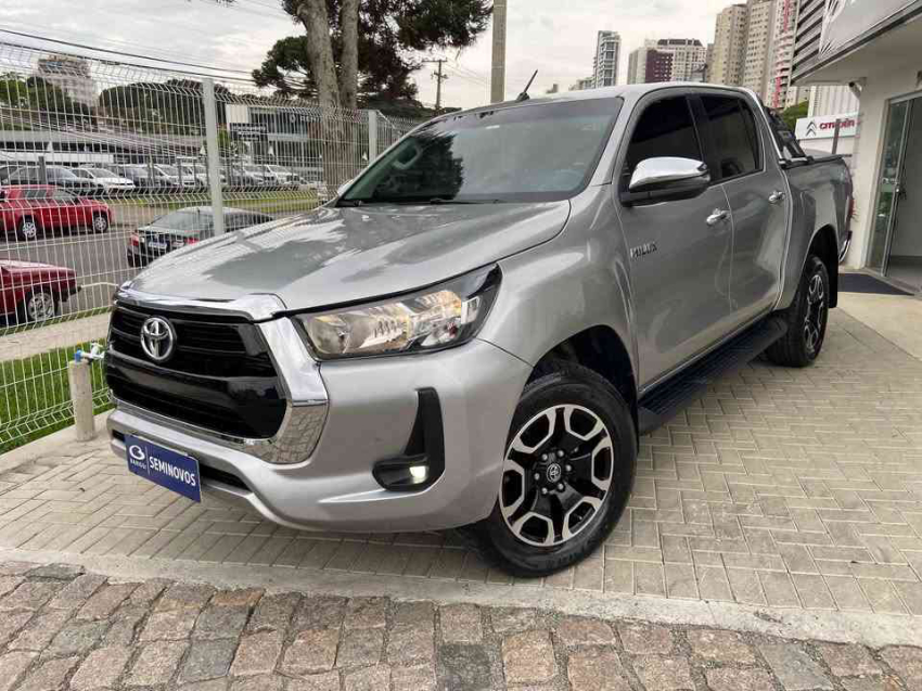 toyota hilux 2.8 d-4d turbo diesel cd srv 4x4 automatico 4p 2021