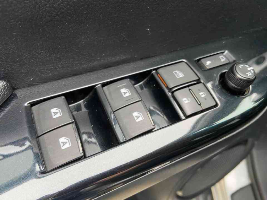 toyota hilux 2.8 d-4d turbo diesel cd srv 4x4 automatico 4p 202113