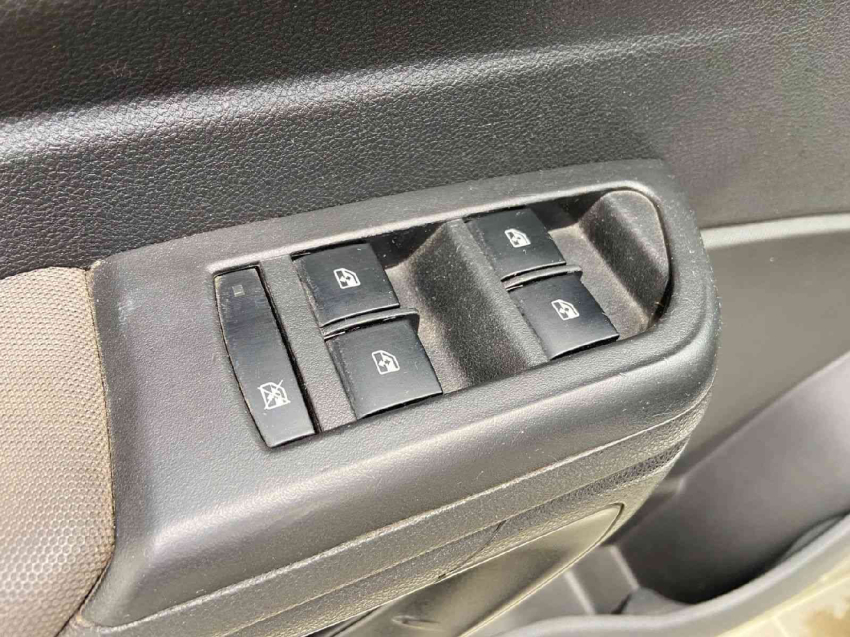 chevrolet prisma 1.4 mpfi ltz 8v flex 4p manual 201510