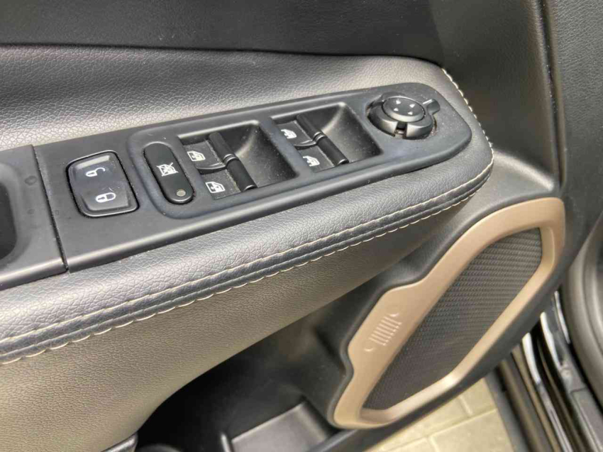 jeep renegade 1.8 16v flex 4p automatico 201810