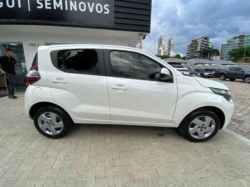 fiat mobi 1.0 evo flex like. manual 4p 20173