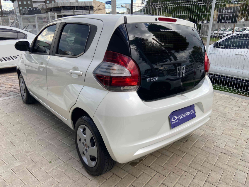 fiat mobi 1.0 evo flex like. manual 4p 20176