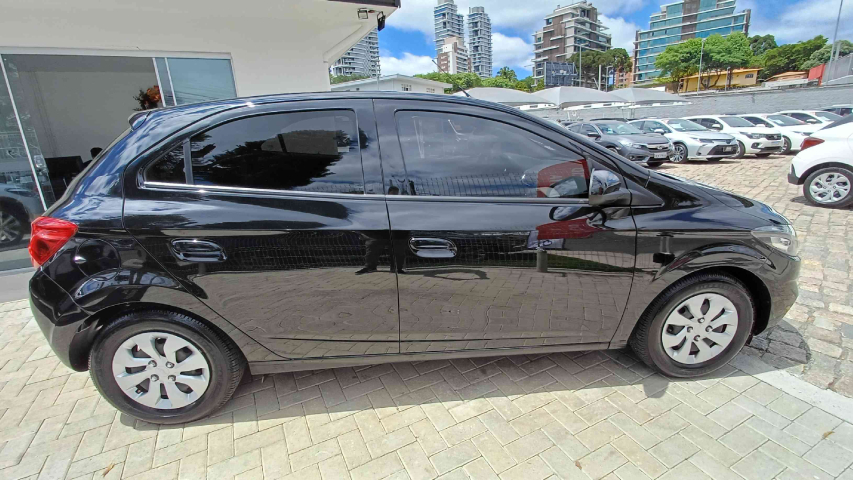 chevrolet onix 1.0 mpfi lt 8v flex 4p manual 20193