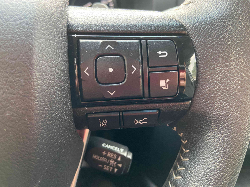 toyota hilux sw4 2.8 d-4d turbo diesel srx 4x4 automatico 4p 202417