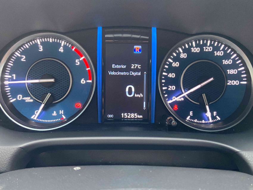 toyota hilux sw4 2.8 d-4d turbo diesel srx 4x4 automatico 4p 202418