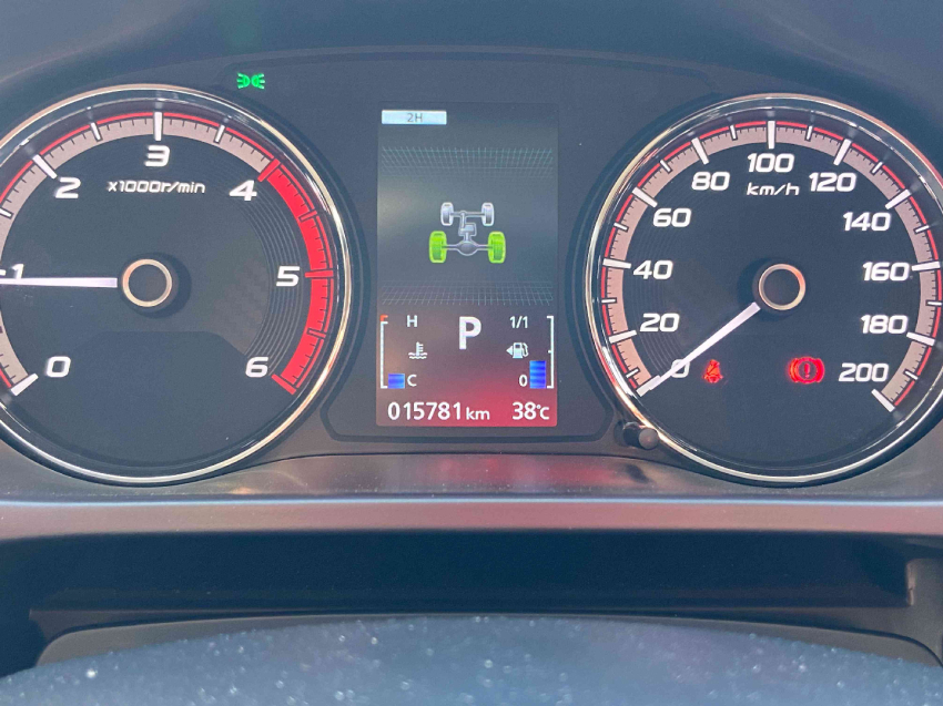 mitsubishi triton 2.4 biturbo diesel cd gls 4x4 automatico 4p 202415