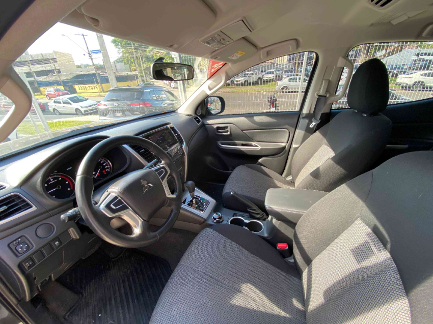 mitsubishi triton 2.4 biturbo diesel cd gls 4x4 automatico 4p 202411