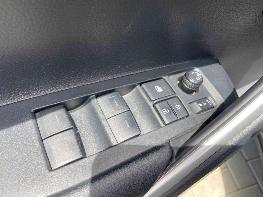 toyota corolla cross 2.0 vvt-ie flex xre direct shift 4p automatico 202310