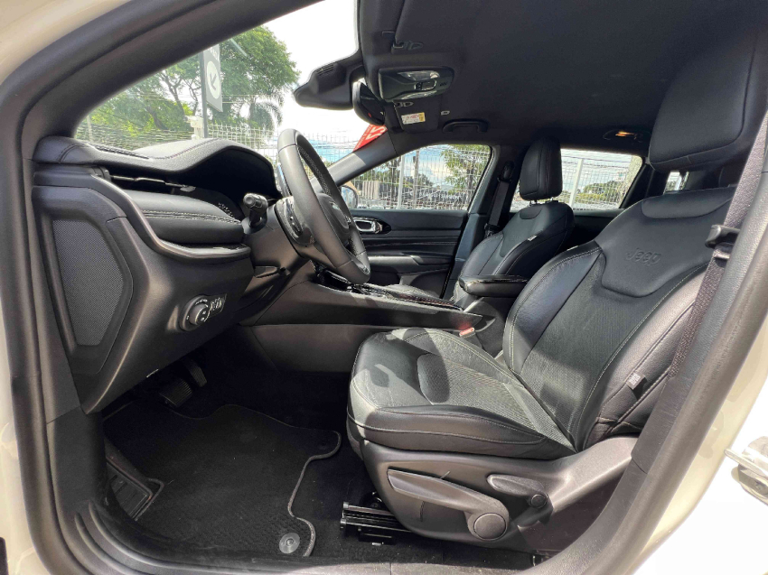 jeep compass 1.3 t270 turbo flex longitude at6 4p automatico 20228