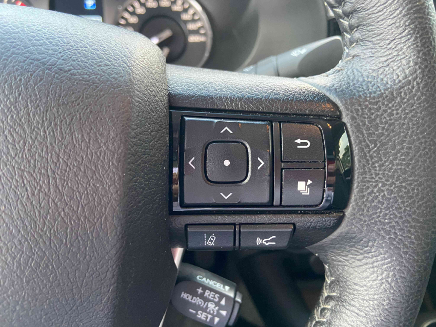 toyota hilux 2.8 d-4d turbo diesel cd srx plus 4x4 automatico 4p 202416