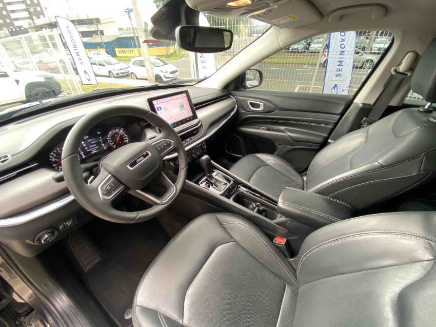 jeep compass 1.3 t270 turbo flex longitude at6 4p automatico 202311