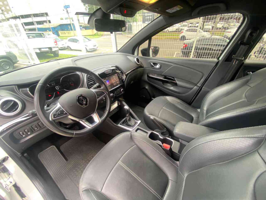 renault captur 1.3 tce flex iconic x-tronic 4p automatico 202210