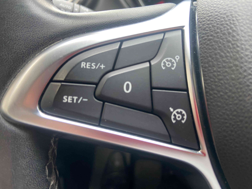 renault captur 1.3 tce flex iconic x-tronic 4p automatico 202215