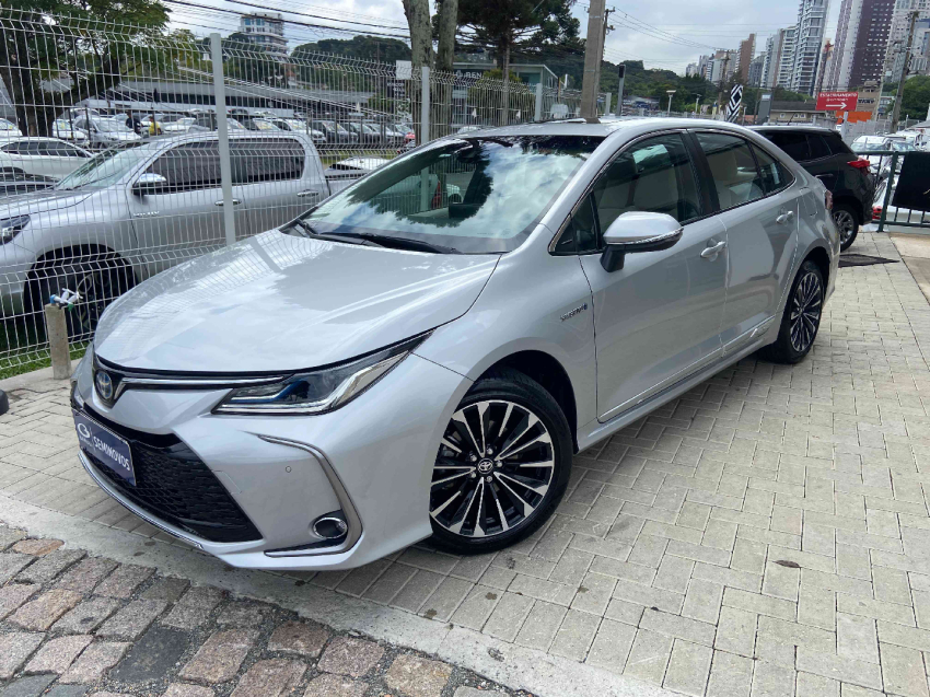 toyota corolla 1.8 vvt-i hybrid flex altis premium cvt hibrido 4p automatico 2024