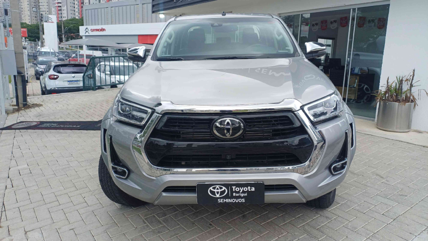 toyota hilux 2.8 d-4d turbo diesel cd srx plus 4x4 automatico 4p 202417