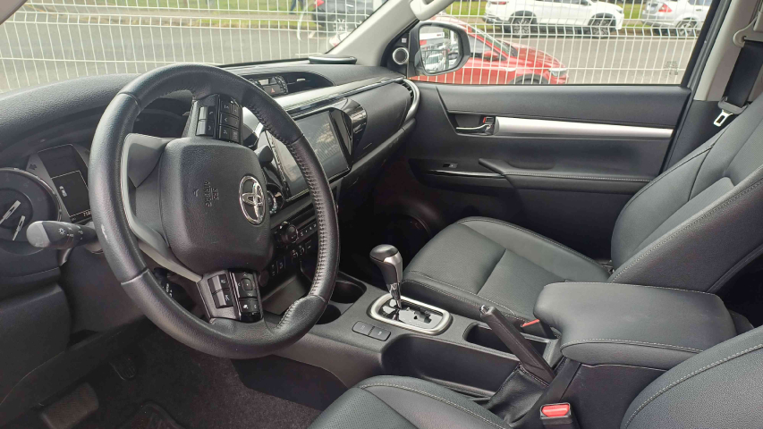 toyota hilux 2.8 d-4d turbo diesel cd srx plus 4x4 automatico 4p 202423