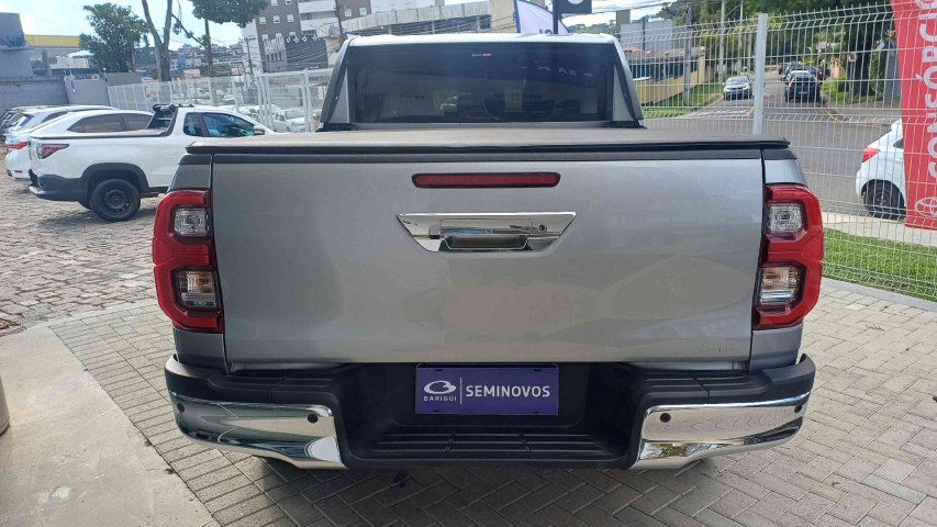 toyota hilux 2.8 d-4d turbo diesel cd srx plus 4x4 automatico 4p 20244