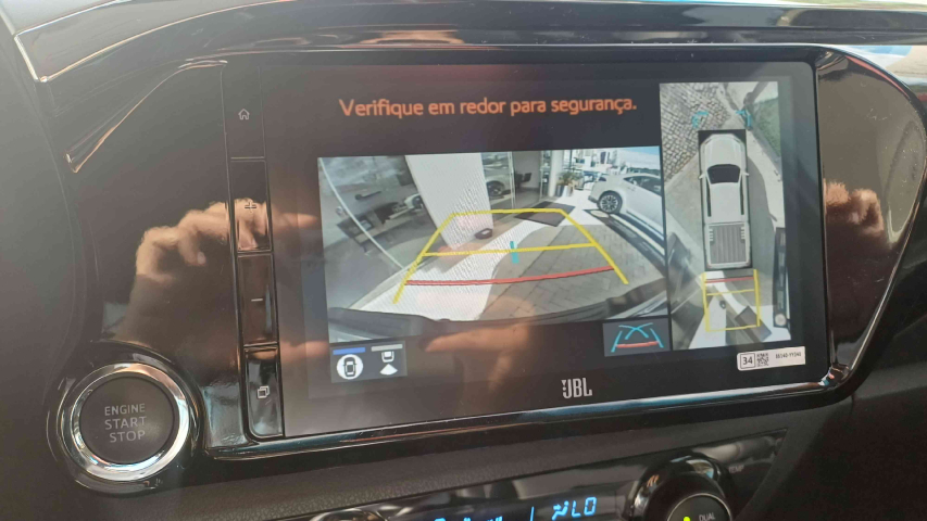 toyota hilux 2.8 d-4d turbo diesel cd srx plus 4x4 automatico 4p 202411