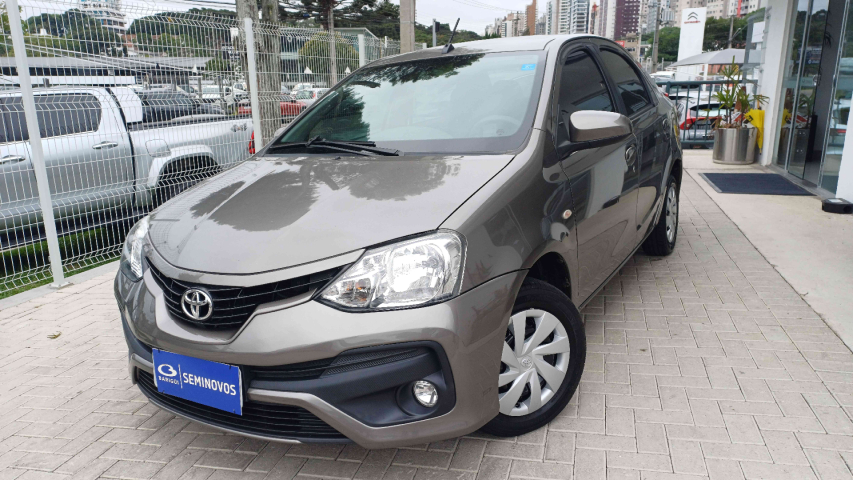 toyota etios 1.5 xs 16v flex 4p manual 2018