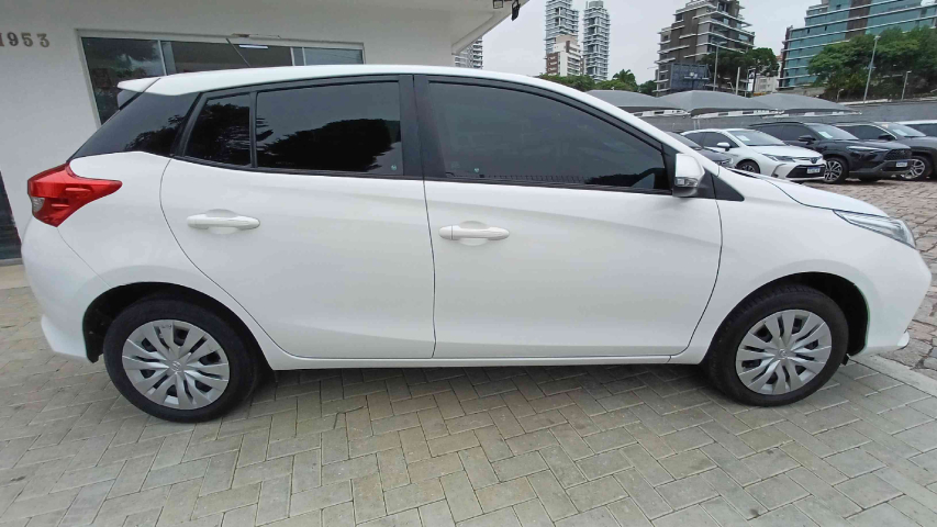 toyota yaris 1.5 16v flex xl multidrive 4p automatico 20233