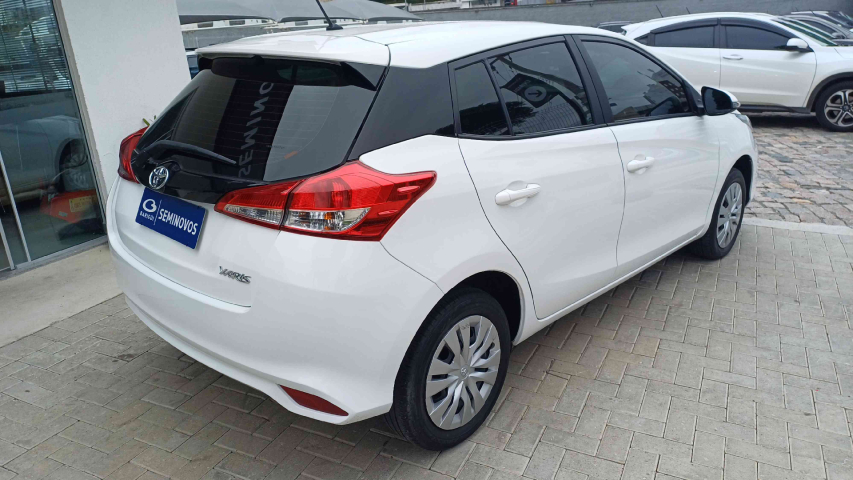 toyota yaris 1.5 16v flex xl multidrive 4p automatico 20234
