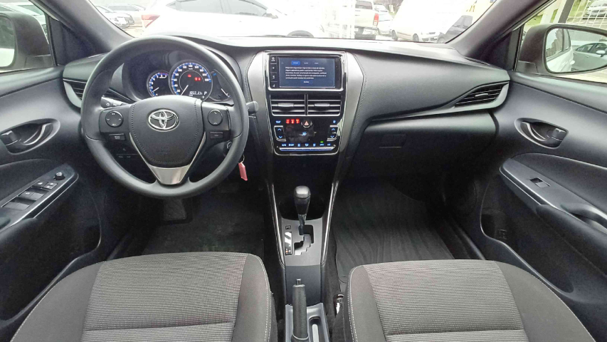 toyota yaris 1.5 16v flex xl multidrive 4p automatico 202310