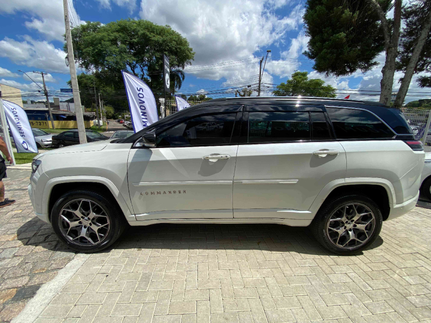 jeep commander 2.0 td380 turbo diesel overland at9 4p automatico 20238