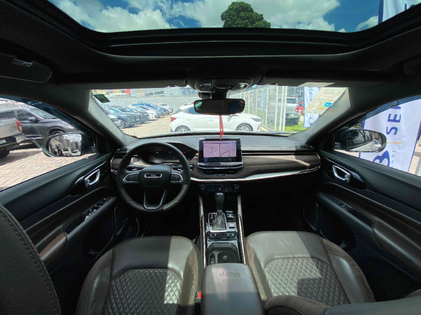 jeep commander 2.0 td380 turbo diesel overland at9 4p automatico 20239