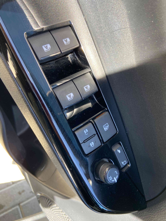 toyota yaris sedan xls 1.5 cvt flex automatico 2023/2311